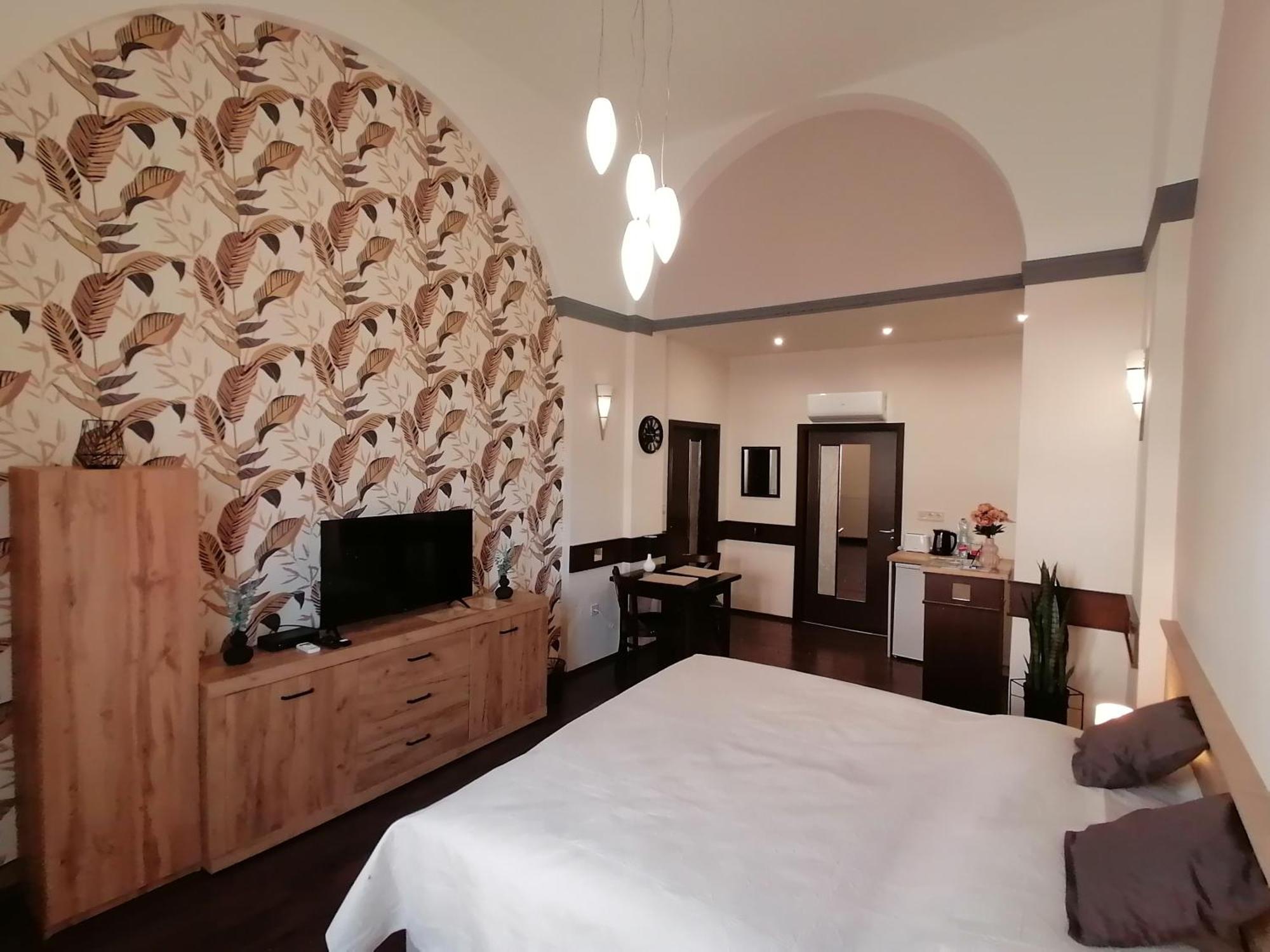 Mohacs Korona Apartman Exterior photo